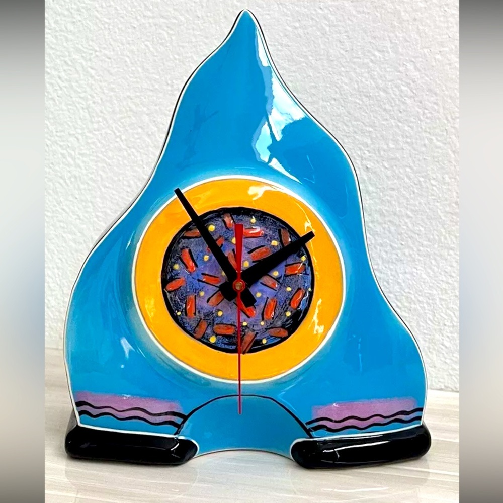 Brendan Adams Pottery Signed Clock Blue Working Triangle New Zealand Porcelain